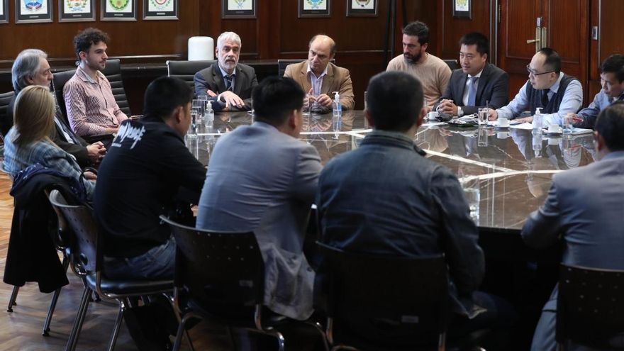 Feletti se reunió con supermercadistas chinos y almaceneros para definir la canasta de proximidad