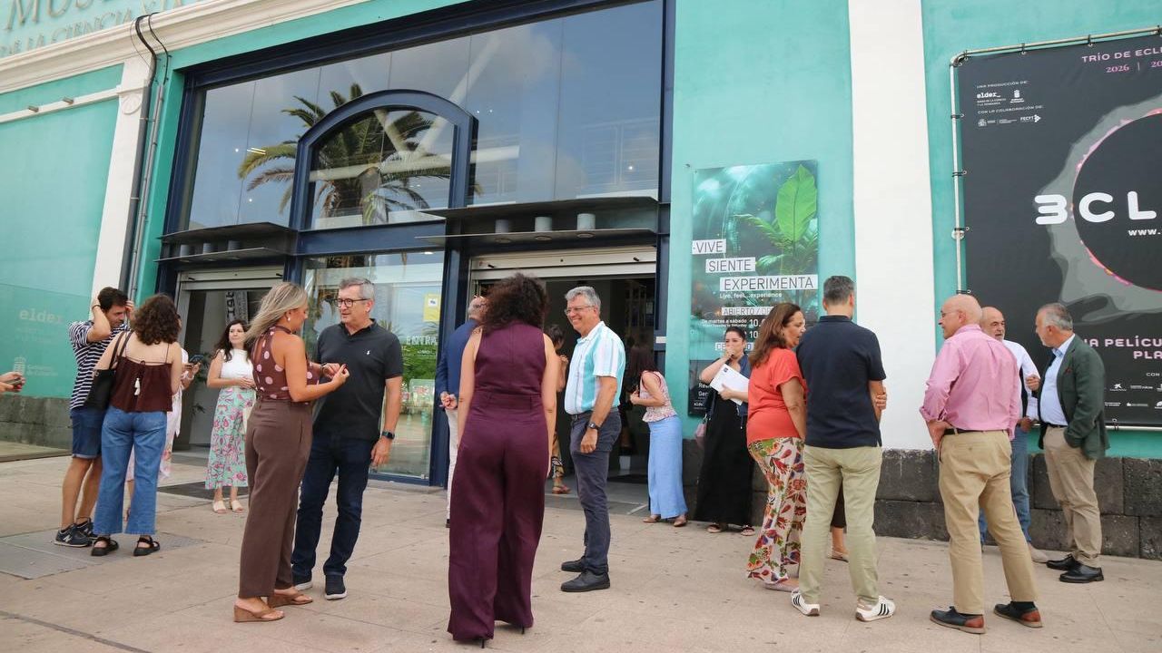 Estreno del documental ‘Canarias: 50 años tras la oscuridad’ sobre el golpe de estado franquista y la brutal represión, en el Museo Elder de la Ciencia
