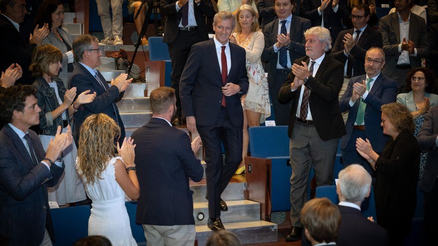 El presidente de la Xunta se diluye entre una agenda desdibujada y su ligera acción de gobierno