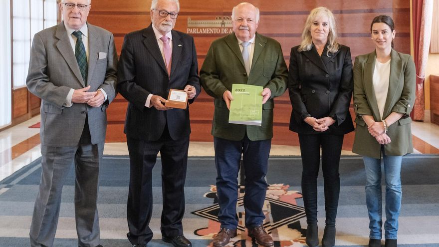 El Defensor Andaluz rechaza la entrada de la sanidad privada en la atención primaria y exige un respaldo legal