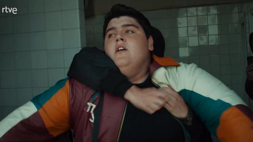 La dura escena de agresión homófoba con la que 'HIT' denuncia a la extrema derecha