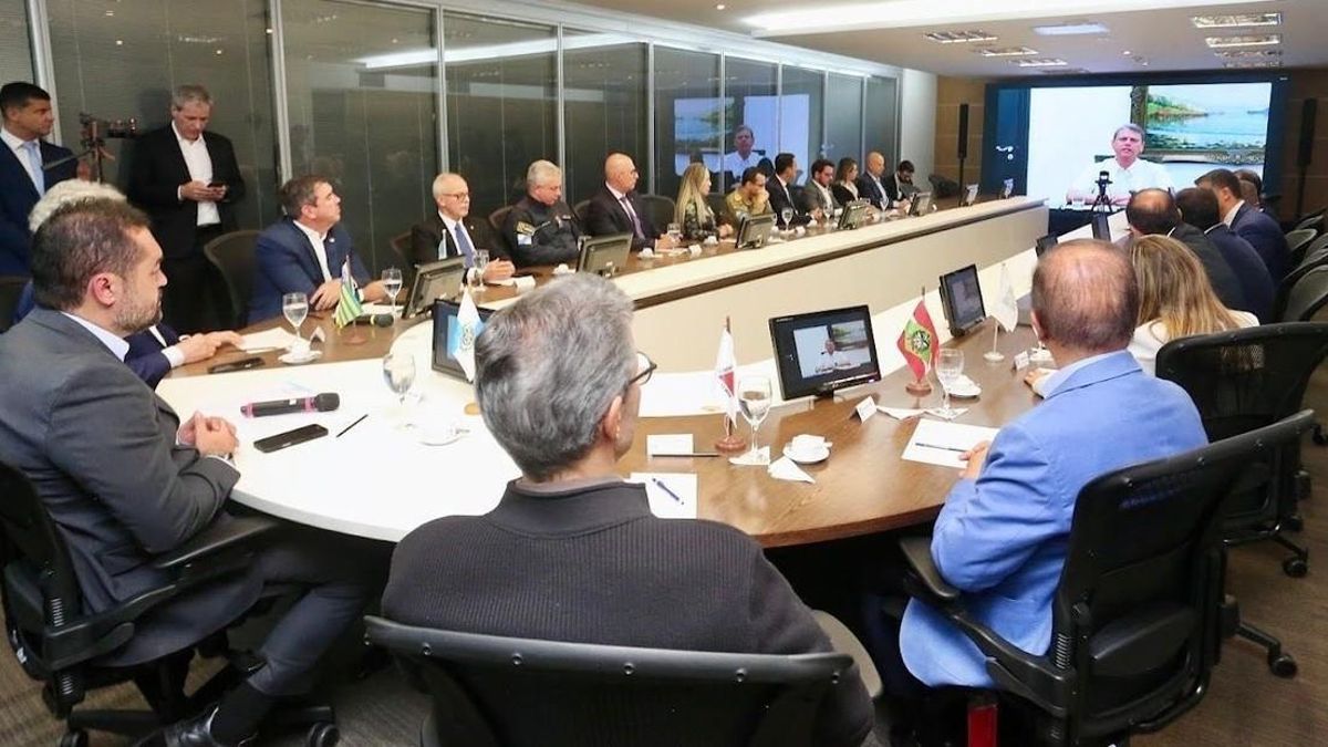 Gobernadores de derecha de Brasil se unen contra el crimen organizado tras la masacre en Río de Janeiro