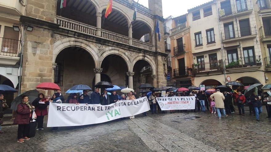 La reclamación ferrroviaria Ruta de la Plata está muy viva: libro, jornada y concentraciones