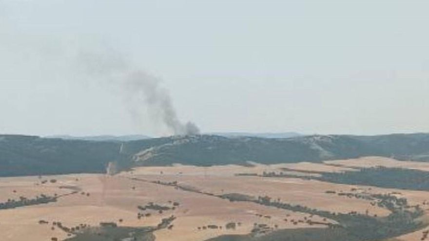 Baja el nivel de riego del incendio agrícola declarado en Puebla de Don Rodrigo