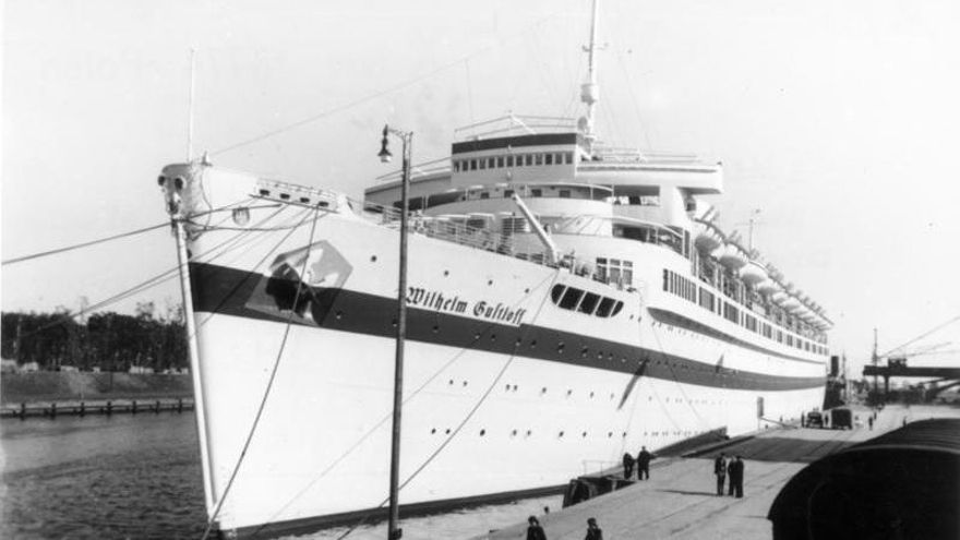 Ocurrió 30 años después del Titanic, pero causó seis veces más muertes: la tragedia del buque alemán hundido por los soviéticos