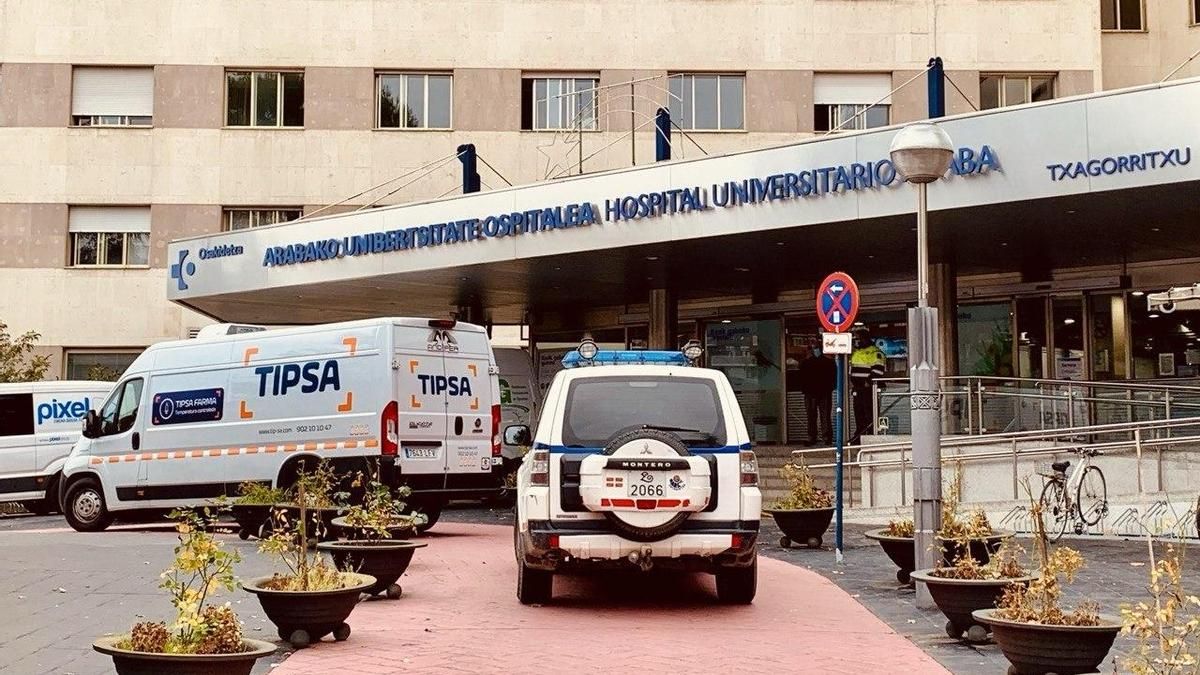 Osakidetza asegura que la asistencia está "plenamente garantizada" en la cocina del hospital de Txagorritxu de Vitoria