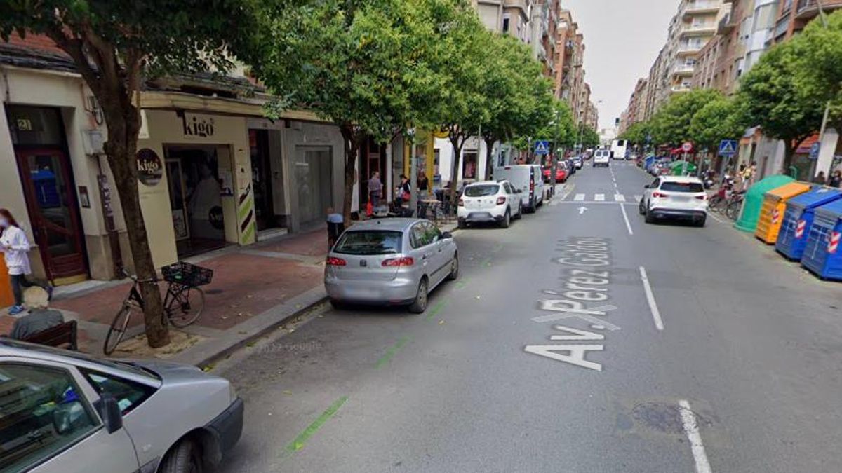 Lugar en el que se ha producido el incidente, a la altura del número 25 de Pérez Galdós