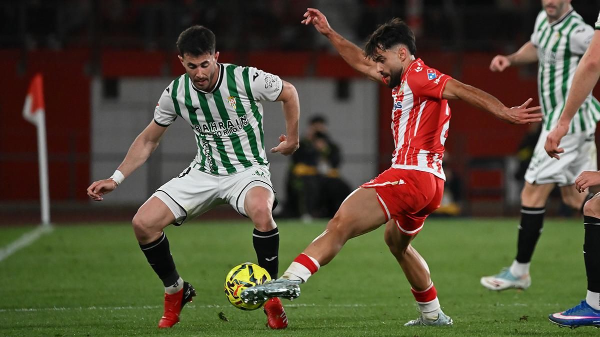 Las imágenes del UD Almería - Córdoba CF