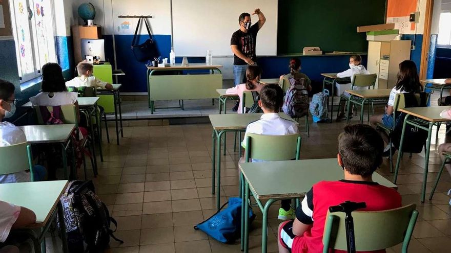 Los alumnos de Infantil y Primaria comenzarán las clases el lunes, 11 de enero, en Extremadura