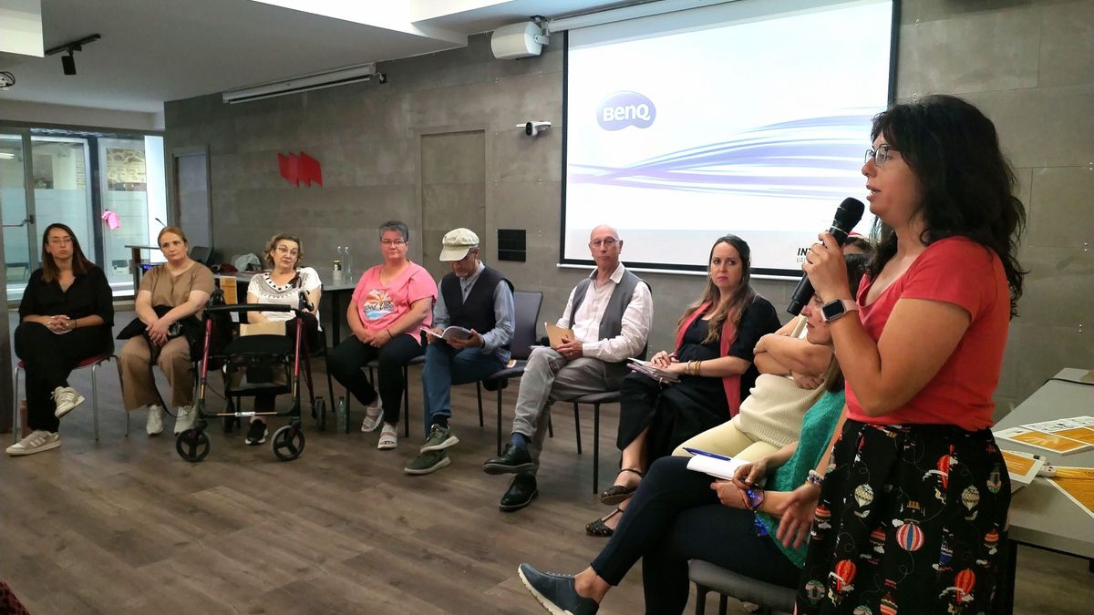 Los participantes expusieron sus experiencias tras la DANA.