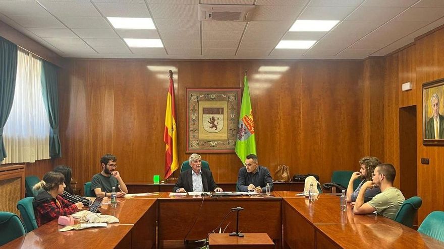 Los universitarios de León finalizan la acampada por Palestina tras el acuerdo con el rectorado