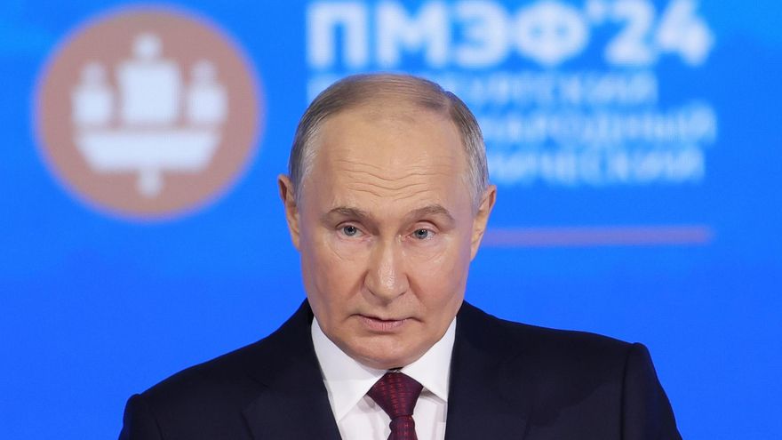 Putin prohíbe el acceso a 81 medios europeos, entre ellos 'El País', 'El Mundo', la Agencia EFE y RTVE