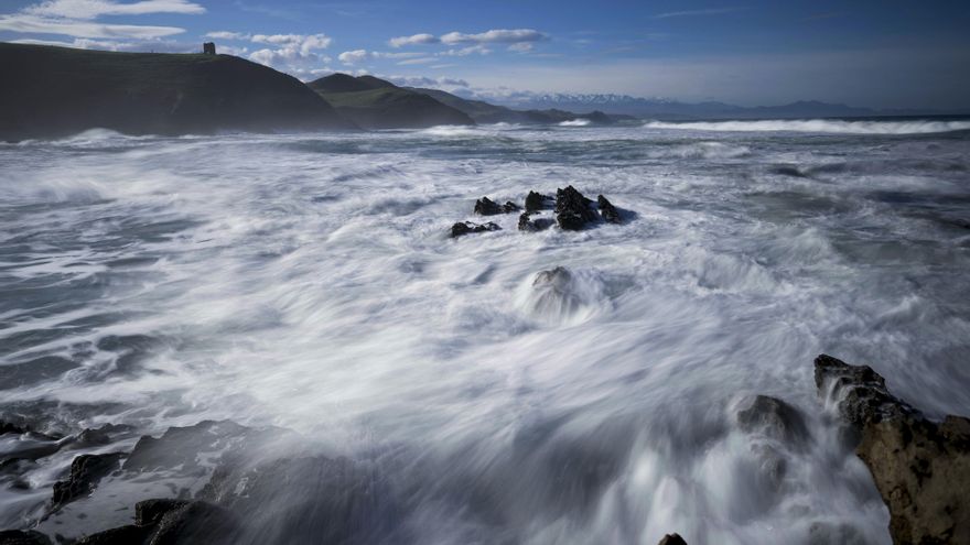 La Aemet avisa de un viernes de viento y lluvias fuertes en dos comunidades