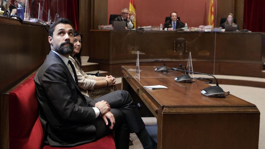 La Justicia absuelve a Roger Torrent de desobedecer al Constitucional para reprobar a la monarquía