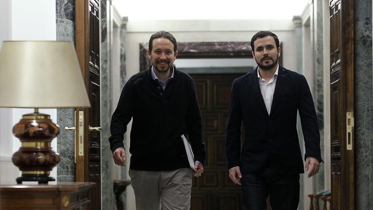Iglesias avisa al PSOE de que si anuncia un acuerdo de gobierno con C's habrá "elegido emprender un viaje con el PP"