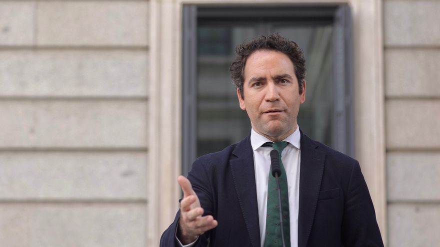 El secretario general del Partido Popular, Teodoro García Egea, interviene en una rueda de prensa tras participar en una sesión plenaria en el Congreso de los Diputados, a 14 de octubre de 2021, en Madrid, (España).