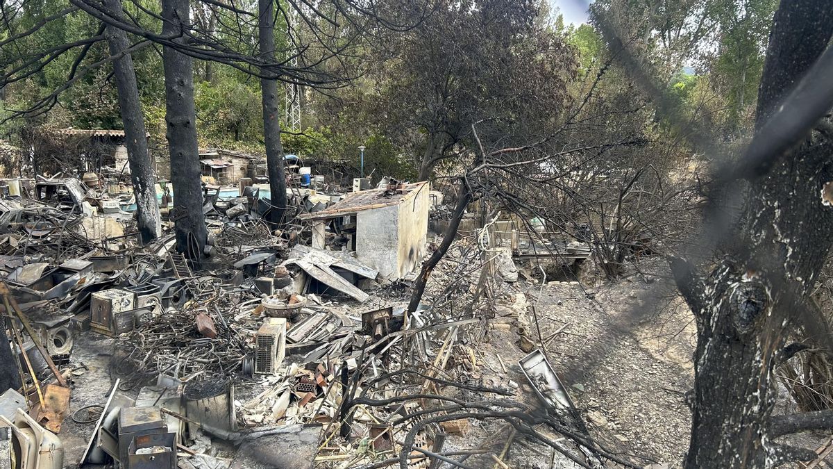 Madrid da por controlado el fuego de la Sierra Oeste y permite la vuelta de los vecinos a sus casas