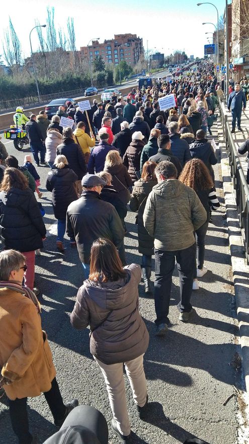 Vista de la protesta a lo largo de la A 5
