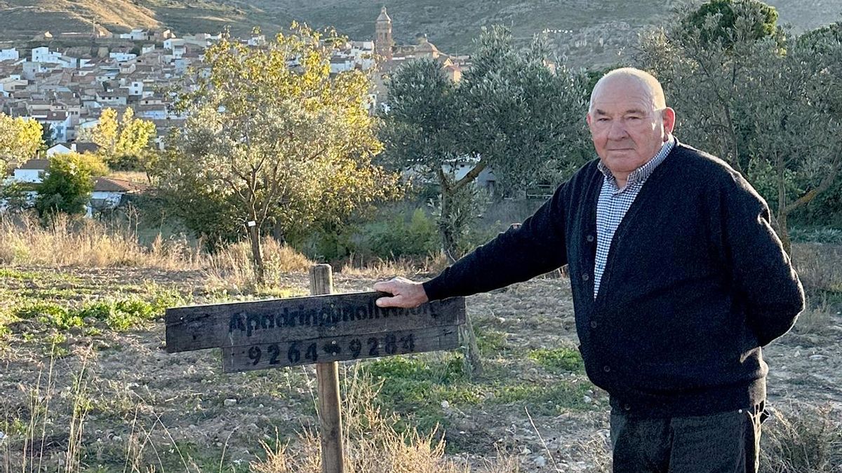 Tres generaciones contra la despoblación: Apadrinaunolivo.org lanza su campaña de Navidad para defender el futuro rural