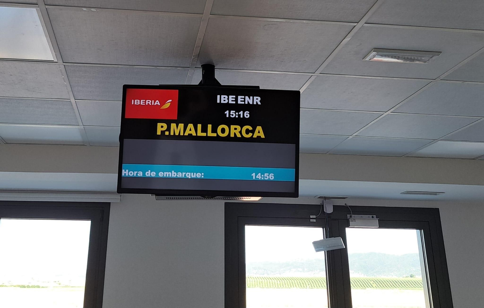El Aeropuerto pone a prueba los sistemas del edificio terminal ampliado