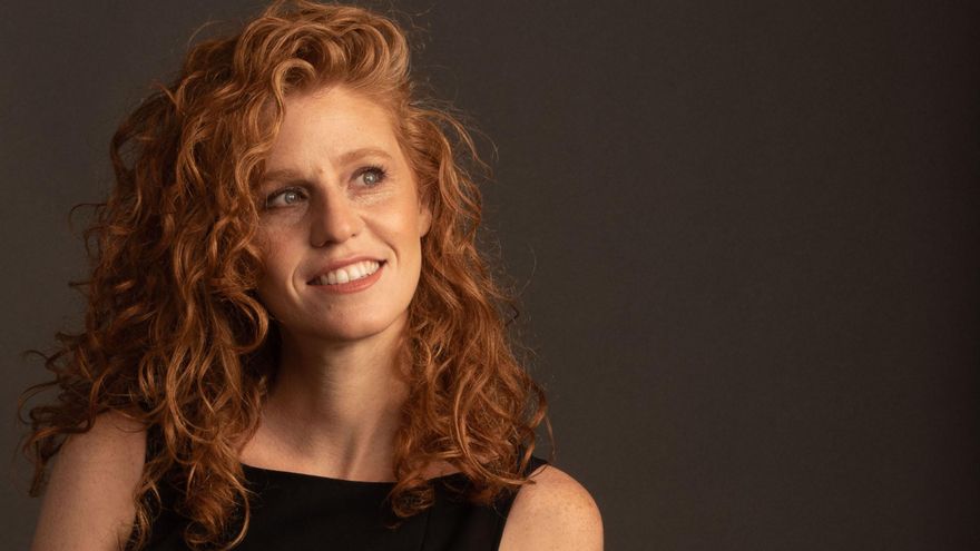 Nadia Szachniuk y una voz que cautiva entre lo académico y lo popular