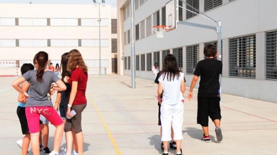El uso de mascarillas y medidas de distanciamiento han sido algunas de las principales novedades en el primer curso escolar de la pandemia