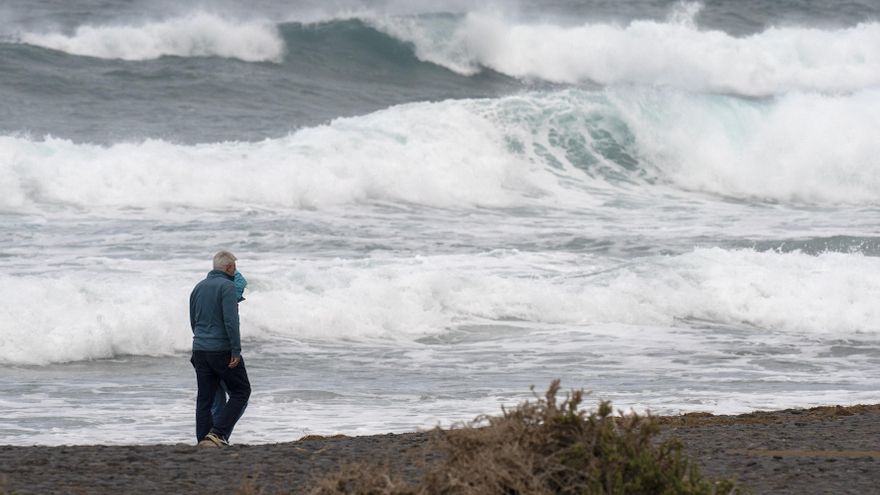 El domingo, lluvia en el sur, nevadas en cotas bajas y dencenso de las temperaturas