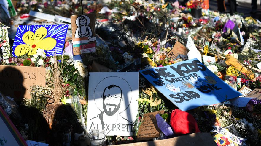 Identificados los dos agentes que acribillaron a balazos a Alex Pretti en Minneapolis