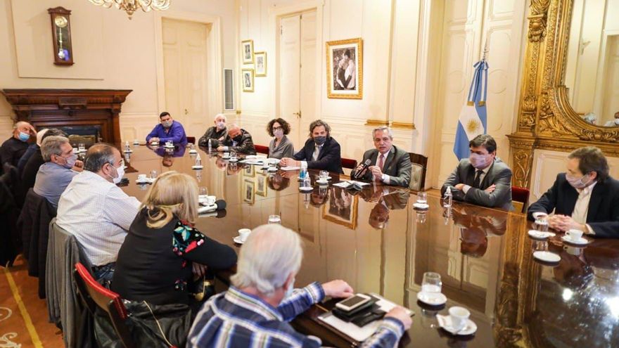 Alberto Fernández, tras reunirse con la cúpula de la CGT, insistió: "Argentina va a crecer al 8 por ciento en 2021"