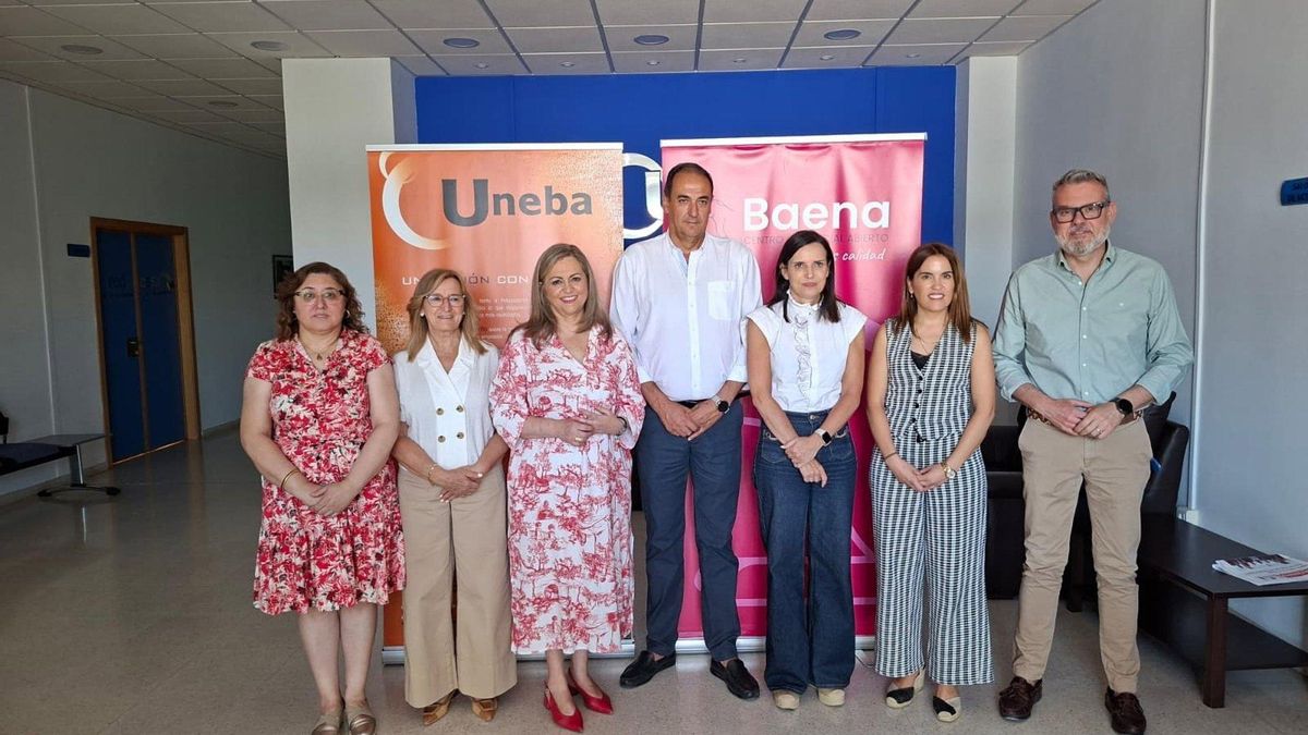 Baena recibe el reconocimiento oficial como Centro Comercial