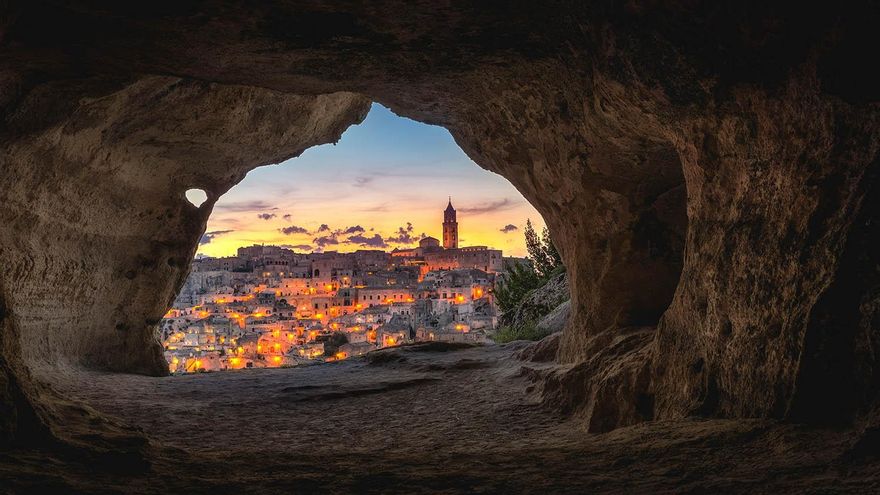 La Matera cavernícola y la Matera exterior.