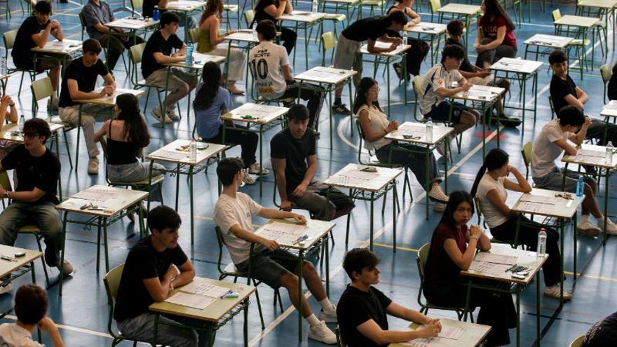 El primer día de PAU 2026 en La Rioja se vive entre nervios, incertidumbre y cierta ilusión