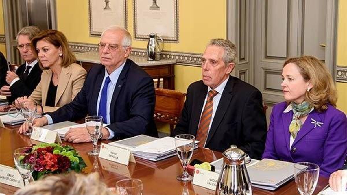 Cospedal se incorpora al patronato del Real Instituto Elcano como representante del PP