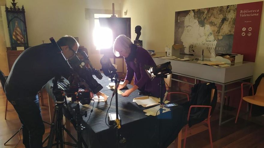 La documentació s'ha fet gràcies a la col·laboració amb la família.