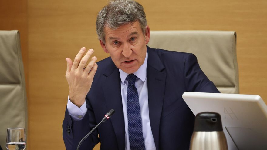 Feijóo enfanga la comisión de la dana ante las preguntas sobre sus mensajes con Mazón: "¿Puede esclarecer los crímenes de ETA?"