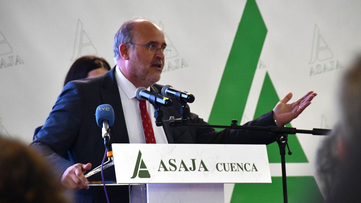 Martínez Guijarro en la asamblea de Asaja en Cuenca