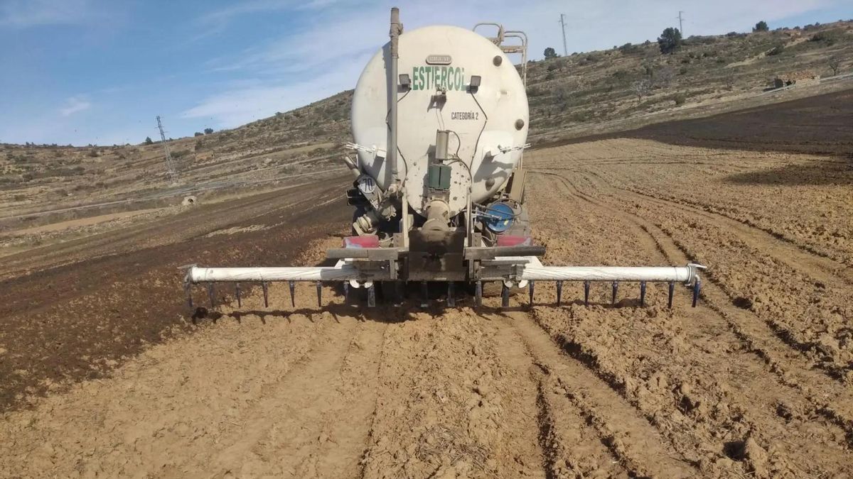 De residuo a negocio: la crisis de fertilizantes convierte los purines en oportunidad de ingresos para la ganadería
