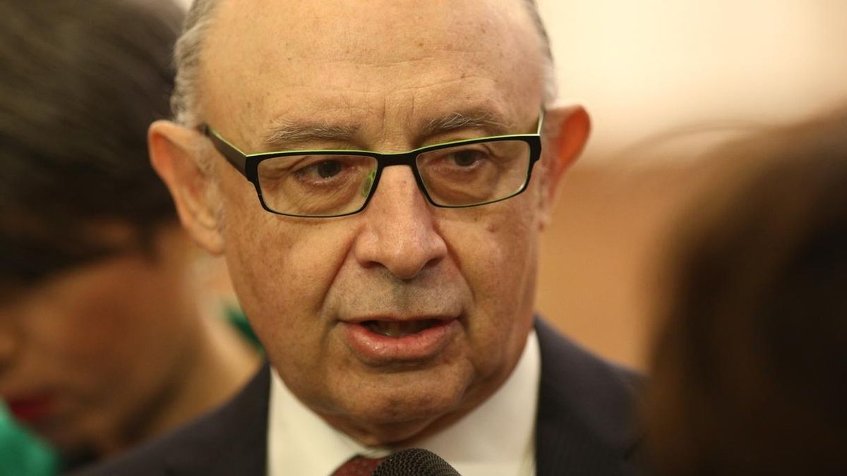 Montoro asegura que Madrid es el único ayuntamiento que se niega a cumplir la ley de estabilidad y eso "no es aceptable"