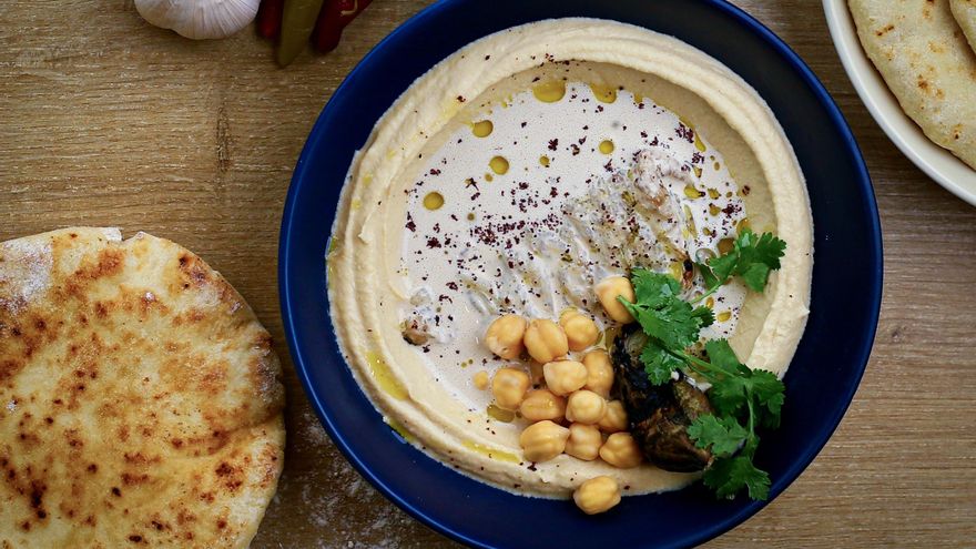 Más allá del cuscús: los mejores platos de la gastronomía árabe y dónde probarlos en Madrid