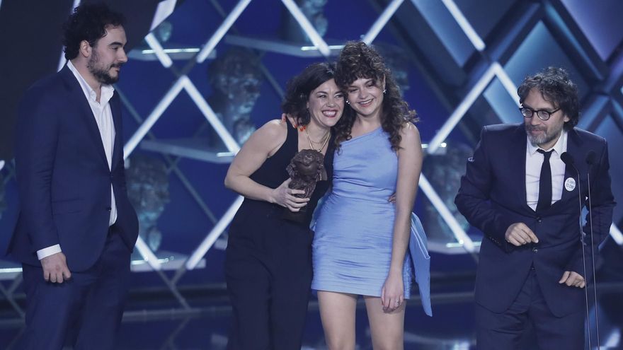 El equipo de 'Arquitectura emocional 1959', ganador del Goya al Mejor cortometraje de ficción