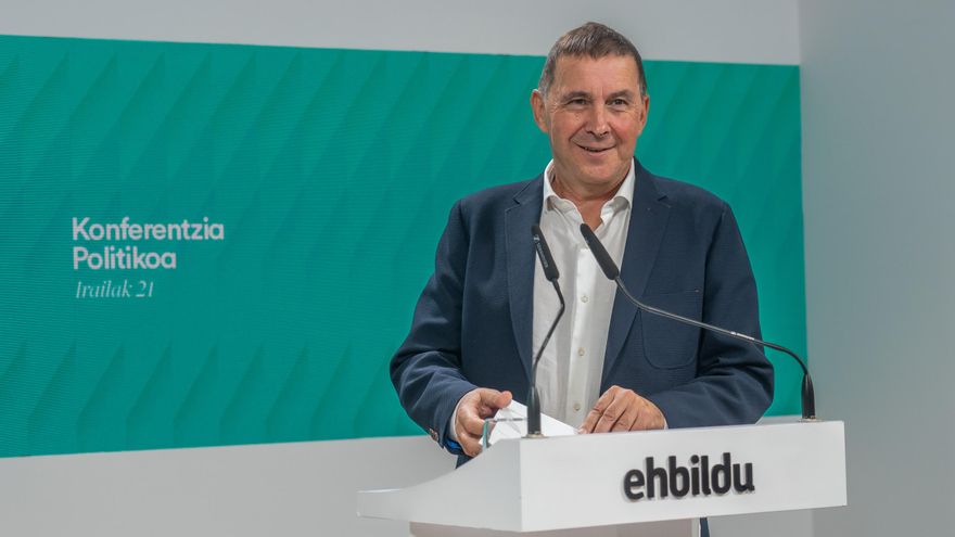 EH Bildu iniciará su proceso congresual con una "conferencia política" en septiembre y con la continuidad de Otegi garantizada