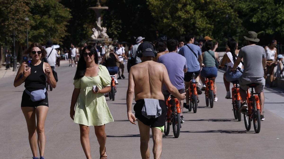 Madrid despide agosto con un fin de semana de hasta 34 grados y cielos despejados