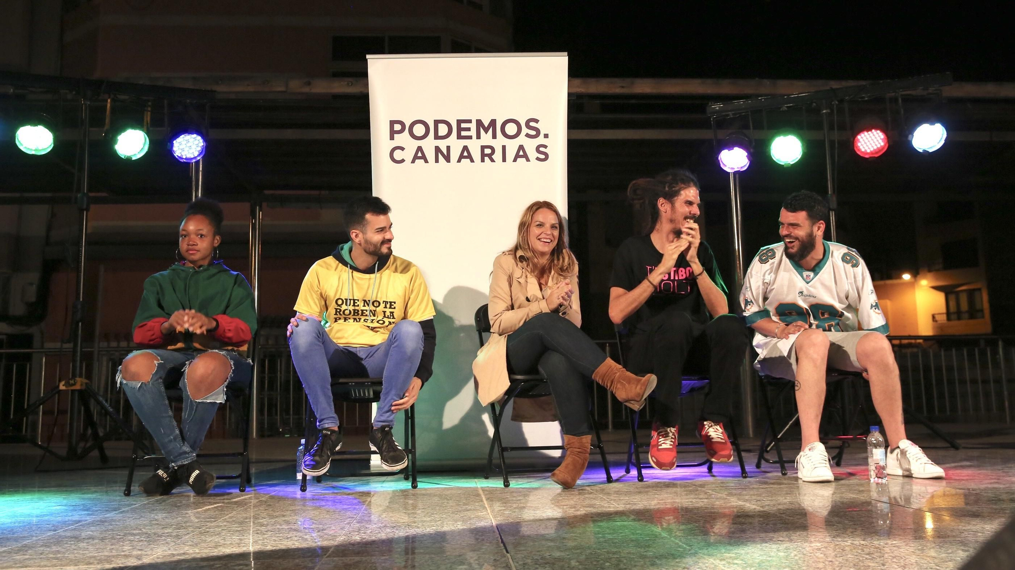 Batalla de gallos organizada por Podemos Canarias