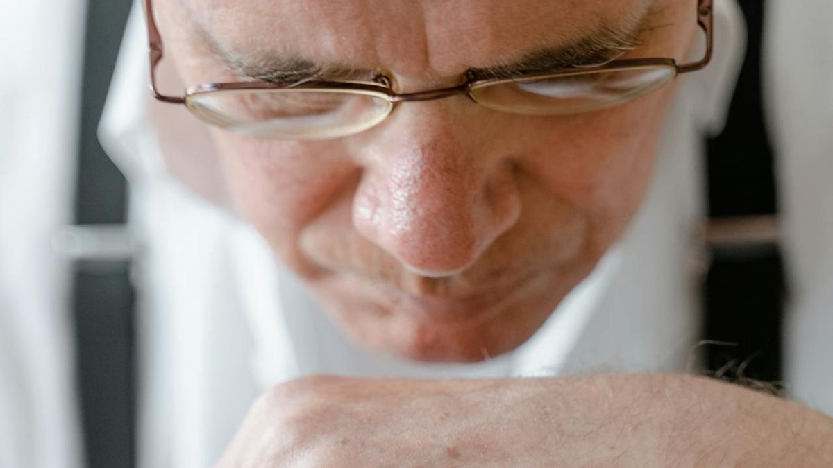 La pérdida del olfato: una señal que puede ayudar a prevenir enfermedades neurodegenerativas en el envejecimiento