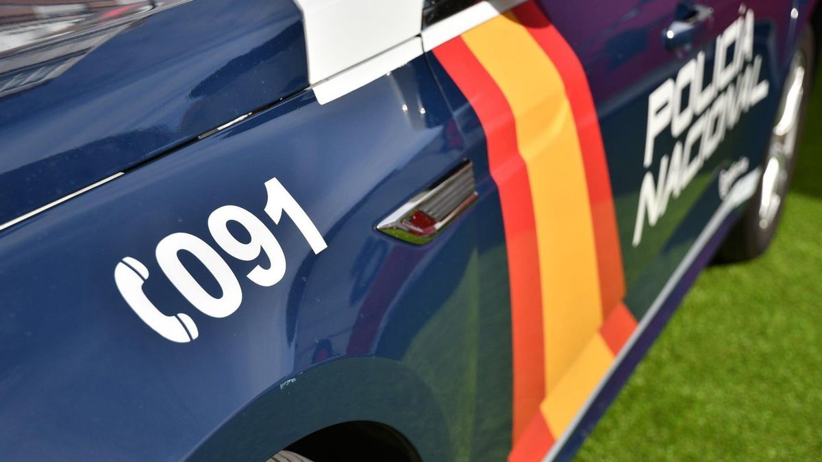 Coche patrulla de la Policía Nacional.