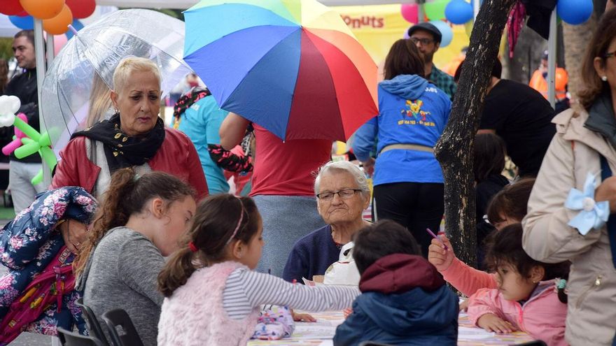 Actividad con la familia realizada en el 'Plenilunio' de este sábado en Santa Cruz