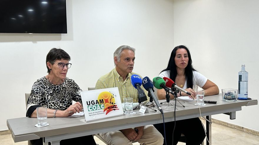 Representantes de UGAM-COAG informan sobre el próximo congreso de esta organización agraria.