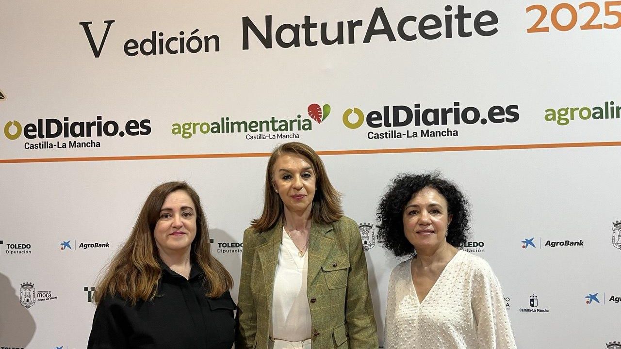 Carmen Bachiller junto a Blanca Corroto, presidenta de ASAJA Toledo, y Pilar Virtudes