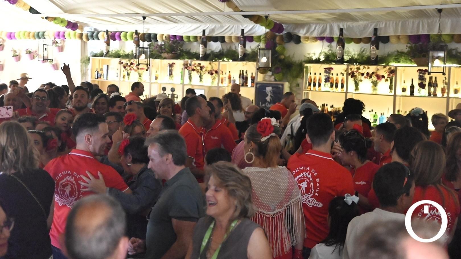 Ambiente de domingo en la feria
