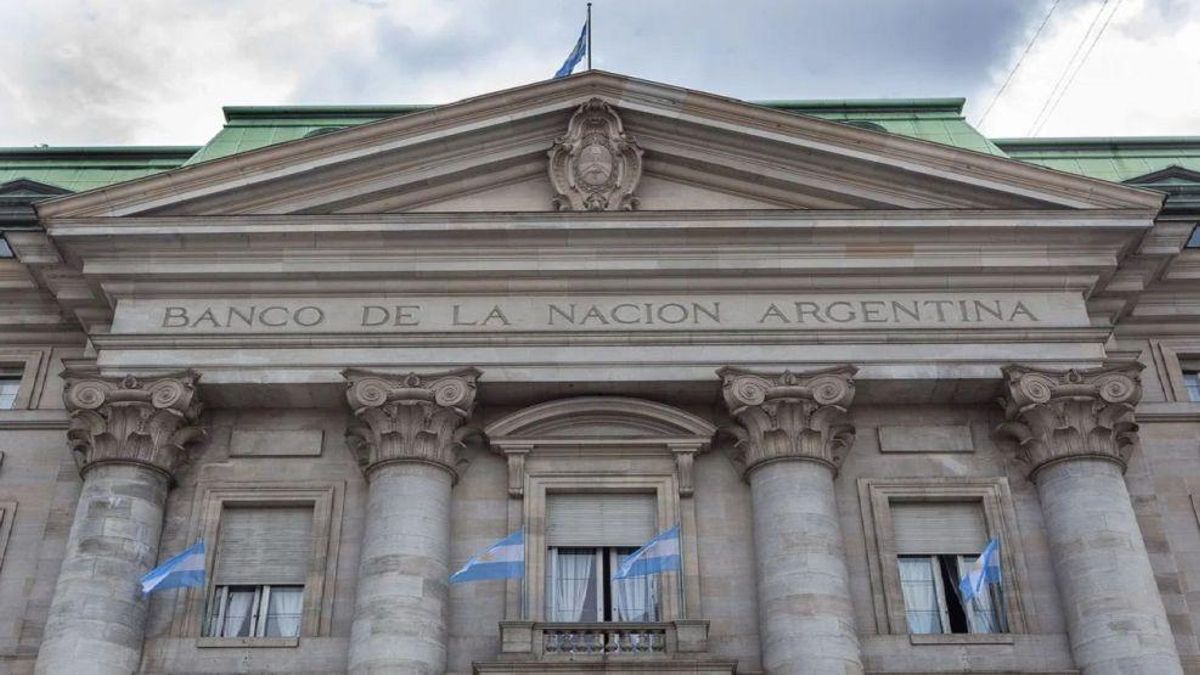 Alerta por depósitos erróneos: acreditaron casi $700 mil en cuentas sueldo y advierten que serán descontados